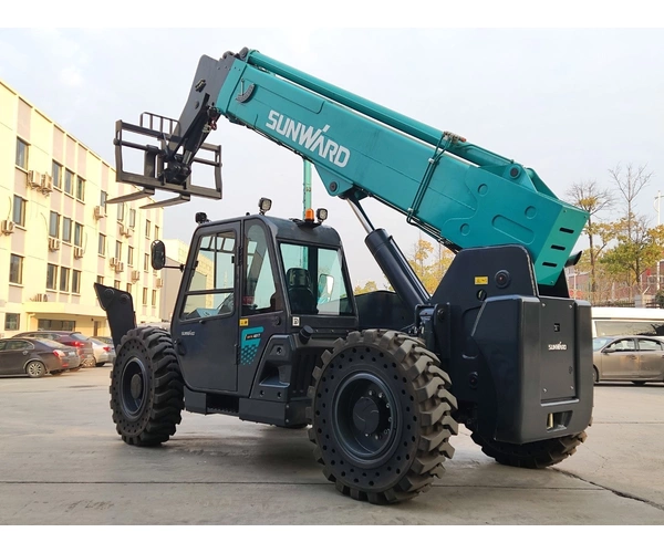 Изображение Телескопический погрузчик SWTH4517