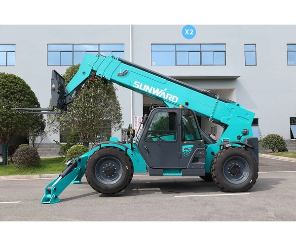 Изображение Телескопический погрузчик SWTH4517